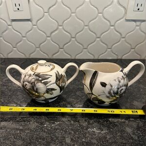 Grace Teaware Black Gold Peony Fine Porcelain tea set creamer & sugar w/lid